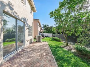 3991 NW 92 Avenue, Sunrise FL 33351