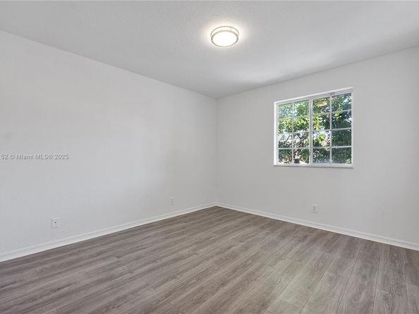 3991 NW 92 Avenue, Sunrise FL 33351