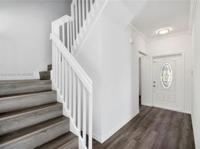 3991 NW 92 Avenue, Sunrise FL 33351