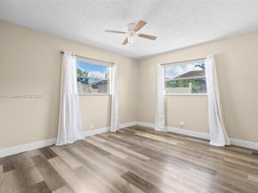 7217 SW 3rd Ct, North Lauderdale FL 33068