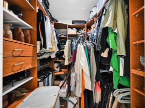 4020 N Hills Dr 29, Hollywood FL 33021