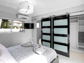 Undisclosed Address #A11952298, Hollywood FL 33019