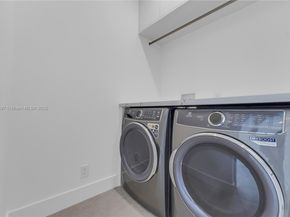 3205 Leigh Rd, Pompano Beach FL 33062