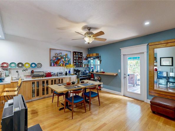 561 NW 53rd St, Miami FL 33127