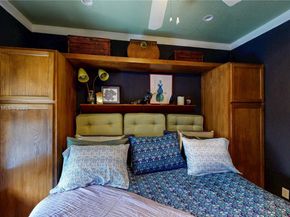 561 NW 53rd St, Miami FL 33127