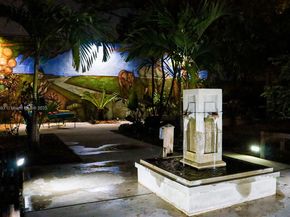 561 NW 53rd St, Miami FL 33127