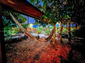 561 NW 53rd St, Miami FL 33127