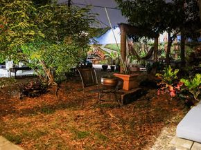 561 NW 53rd St, Miami FL 33127