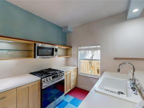 561 NW 53rd St, Miami FL 33127