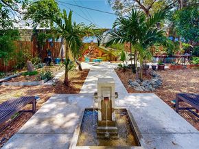 561 NW 53rd St, Miami FL 33127