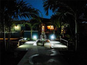 561 NW 53rd St, Miami FL 33127