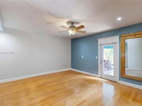 561 NW 53rd St, Miami FL 33127