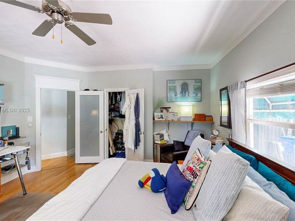 561 NW 53rd St, Miami FL 33127