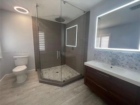 2755 Treasure Cove Cir, Dania Beach FL 33312