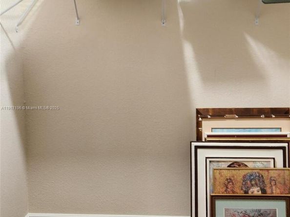 6731 Cypress Rd 411, Plantation FL 33317