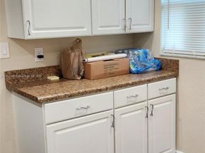 6731 Cypress Rd 411, Plantation FL 33317