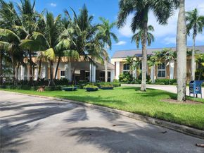 7694 Granville Dr 412E, Tamarac FL 33321