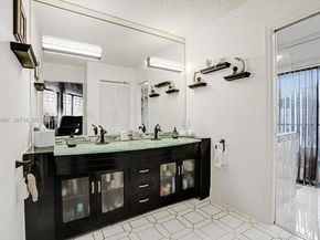 8084 Buttonwood Cir, Tamarac FL 33321