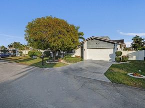 8084 Buttonwood Cir, Tamarac FL 33321