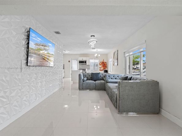 9251 Little River Blvd, Miami FL 33147