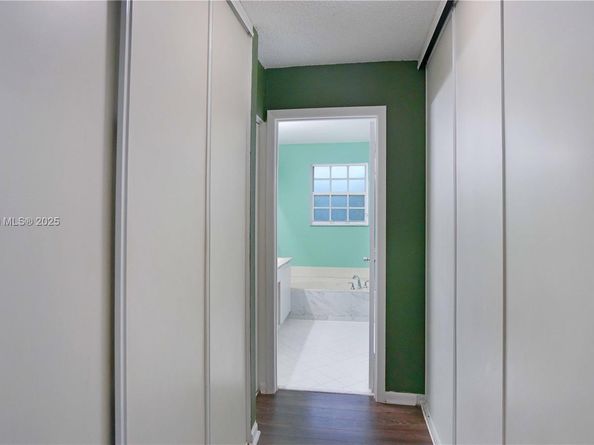 1498 NW 153rd Ln, Pembroke Pines FL 33028