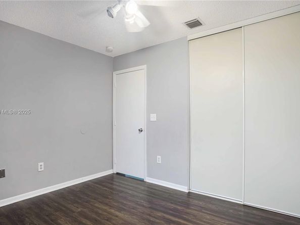 1498 NW 153rd Ln, Pembroke Pines FL 33028