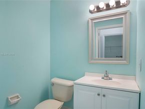 1498 NW 153rd Ln, Pembroke Pines FL 33028