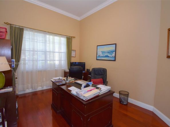 4240 SW 131st Ave, Davie FL 33330