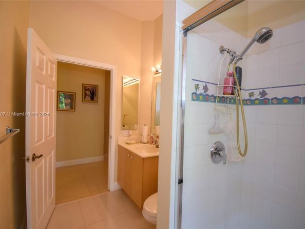 4240 SW 131st Ave, Davie FL 33330