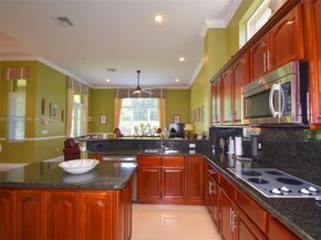 4240 SW 131st Ave, Davie FL 33330