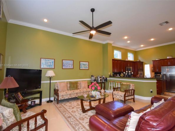 4240 SW 131st Ave, Davie FL 33330