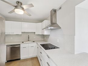 2841 NE 163rd St 605, North Miami Beach FL 33160