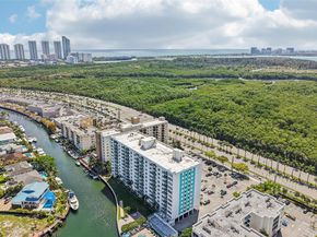 2841 NE 163rd St 605, North Miami Beach FL 33160