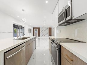 12273 SW 27th St, Miami FL 33175