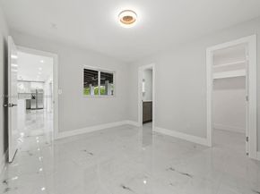 12273 SW 27th St, Miami FL 33175
