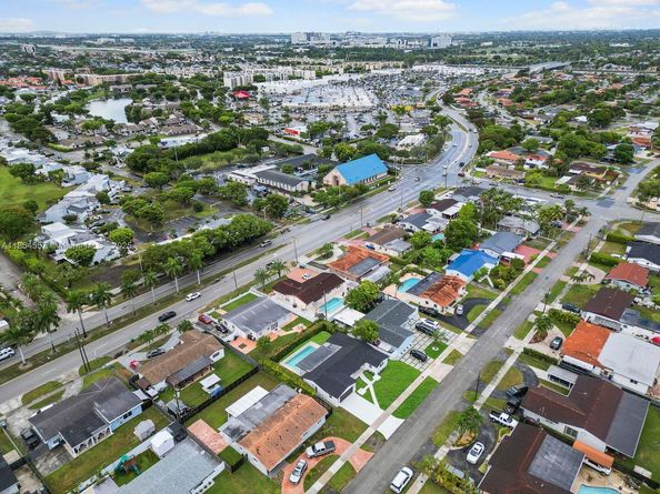 12273 SW 27th St, Miami FL 33175