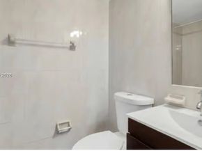 4841 NW 7th St 3034, Miami FL 33126