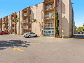 4841 NW 7th St 3034, Miami FL 33126