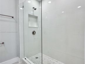11240 SW 33rd Cir Pl, Miami FL 33165