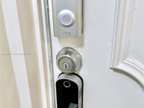 2201 NE 66th St 1301, Fort Lauderdale FL 33308