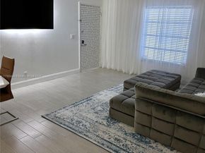 2201 NE 66th St 1301, Fort Lauderdale FL 33308