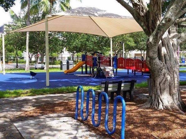 2201 NE 66th St 1301, Fort Lauderdale FL 33308