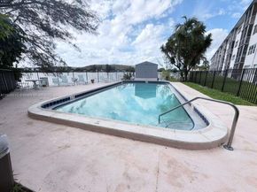 4311 Crystal Lake Dr 120, Deerfield Beach FL 33064