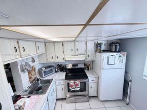 4311 Crystal Lake Dr 120, Deerfield Beach FL 33064