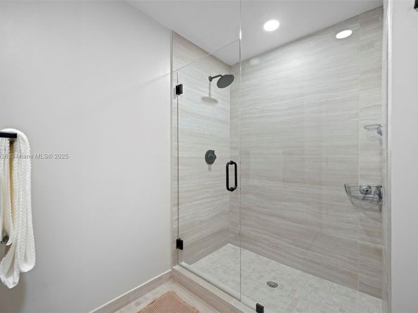 580 72nd Street 611, Miami Beach FL 33141