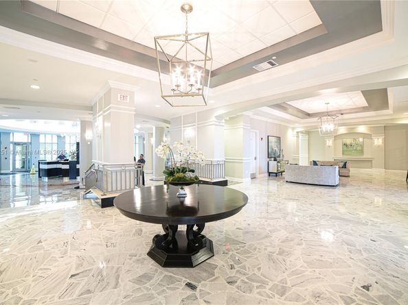 2501 S Ocean Dr 1617, Hollywood FL 33019