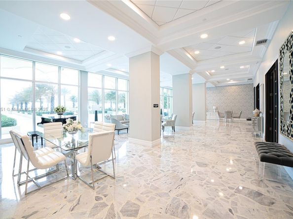 2501 S Ocean Dr 1617, Hollywood FL 33019