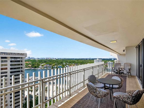3 Grove Isle Dr C1802, Coconut Grove FL 33133