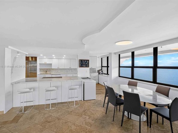 3 Grove Isle Dr C1802, Coconut Grove FL 33133