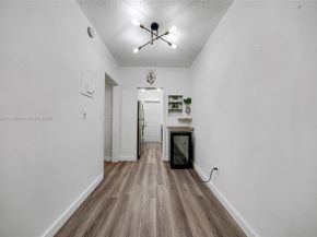 7720 Harding Ave 3, Miami Beach FL 33141